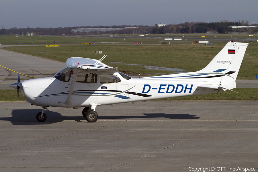 Air Hamburg Cessna 172S Skyhawk SP (D-EDDH) | Photo 287626