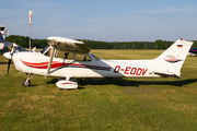 Aerowest Flugcharter Cessna 172S Skyhawk SP (D-EDDV) at  Hodenhagen, Germany