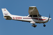 Aerowest Flugcharter Cessna 172S Skyhawk SP (D-EDDV) at  Hamburg - Fuhlsbuettel (Helmut Schmidt), Germany