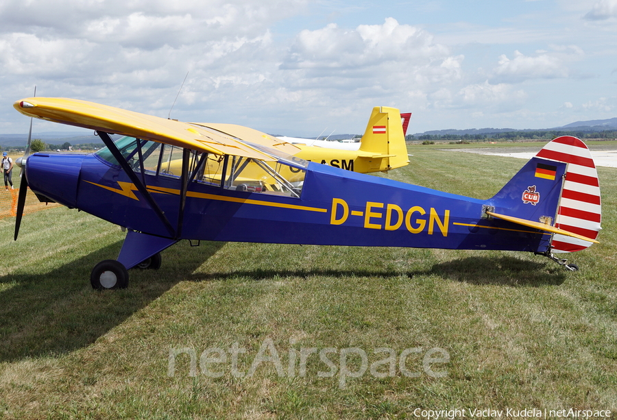 (Private) Piper PA-18-95 (L-18C) (D-EDGN) | Photo 663762