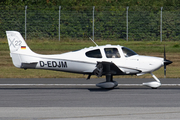 (Private) Cirrus SR22 G3 GTS X (D-EDJM) at  Hamburg - Fuhlsbuettel (Helmut Schmidt), Germany