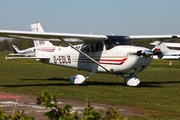 Canair Luftfahrtunternehmen Cessna 172S Skyhawk SP (D-EDLB) at  Uetersen - Heist, Germany