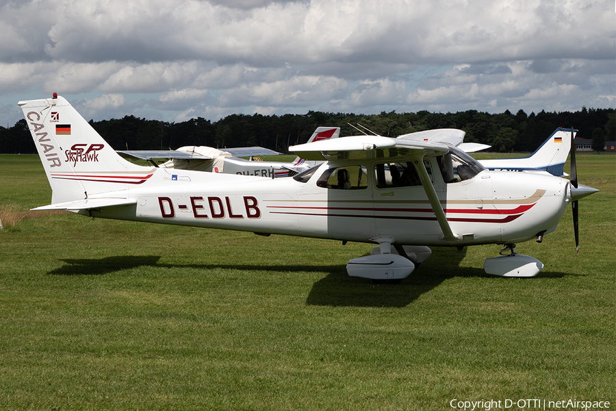 Canair Luftfahrtunternehmen Cessna 172S Skyhawk SP (D-EDLB) | Photo 396157