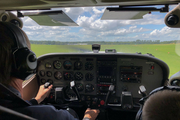 Canair Luftfahrtunternehmen Cessna 172S Skyhawk SP (D-EDLB) at  Uetersen - Heist, Germany