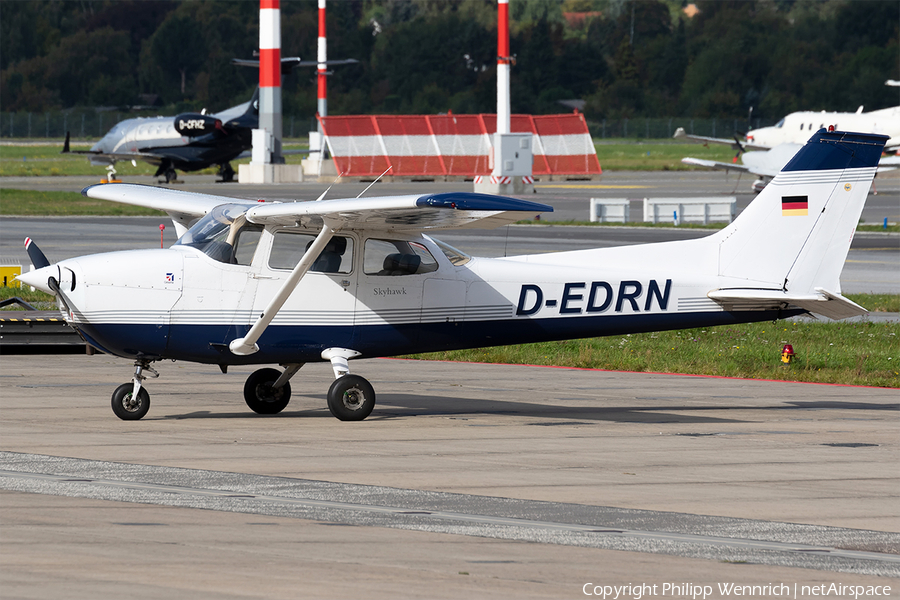 (Private) Cessna F172M Skyhawk (D-EDRN) | Photo 347772