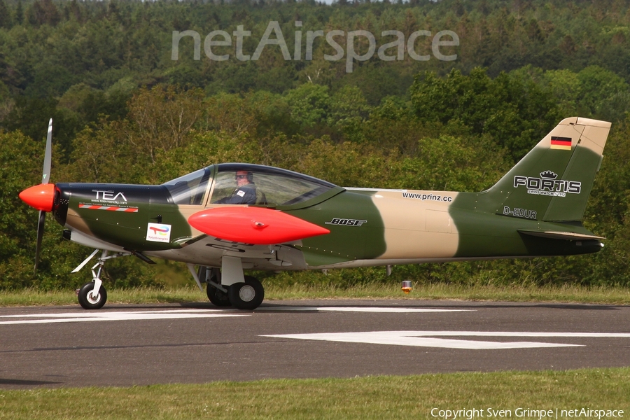 (Private) SIAI-Marchetti SF.260 (D-EDUR) | Photo 515160