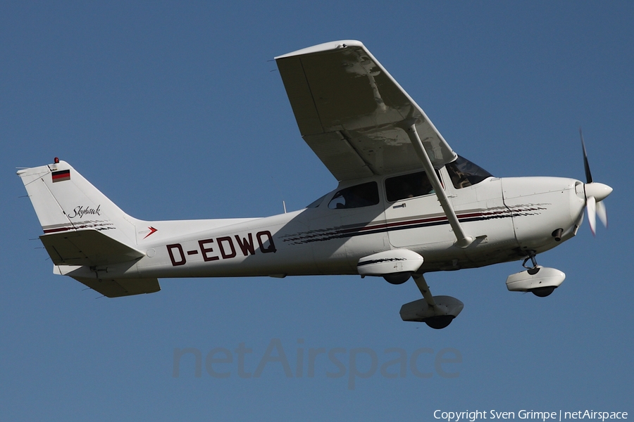 Aero-Club Hodenhagen Cessna 172R Skyhawk (D-EDWQ) | Photo 585415