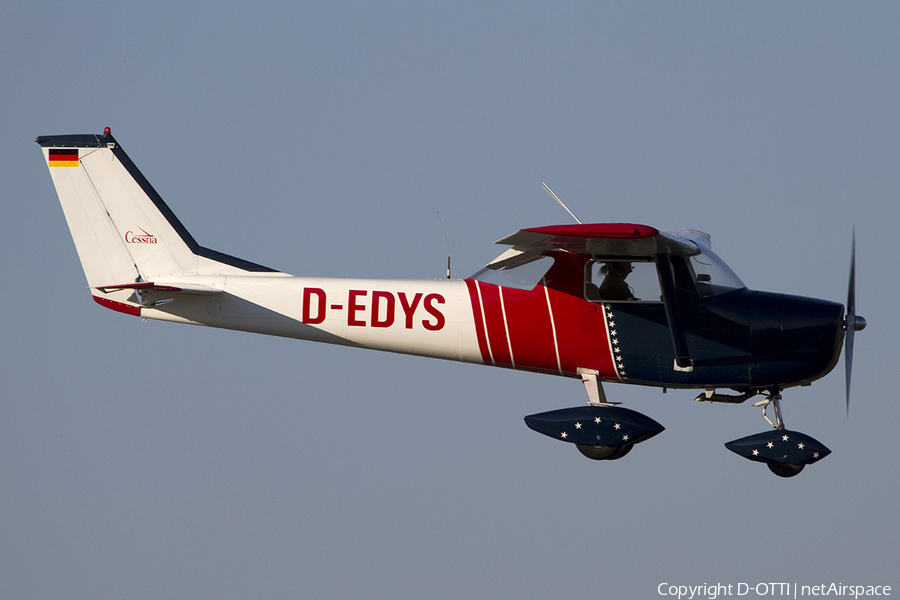 (Private) Cessna 150F (D-EDYS) | Photo 294816