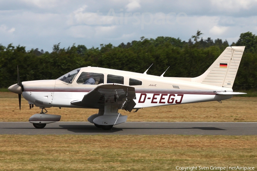 (Private) Piper PA-28-181 Archer II (D-EEGJ) | Photo 509924