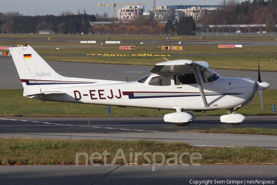 HFC Hamburg Cessna 172R Skyhawk (D-EEJJ) | Photo 132164