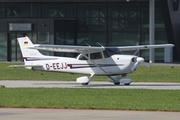 HFC Hamburg Cessna 172R Skyhawk (D-EEJJ) at  Hamburg - Fuhlsbuettel (Helmut Schmidt), Germany