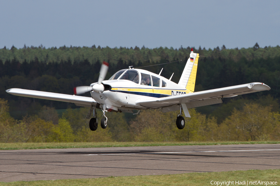 (Private) Piper PA-28R-200 Cherokee Arrow (D-EEST) | Photo 76042