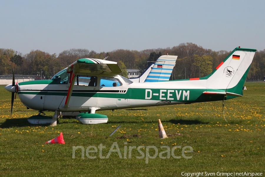 (Private) Cessna F172M Skyhawk (D-EEVM) | Photo 314573