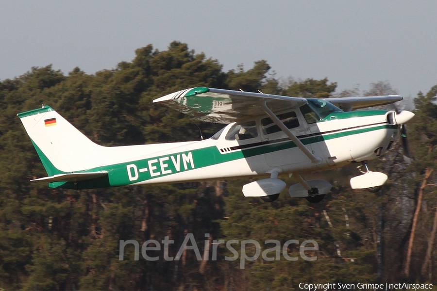 (Private) Cessna F172M Skyhawk (D-EEVM) | Photo 432234