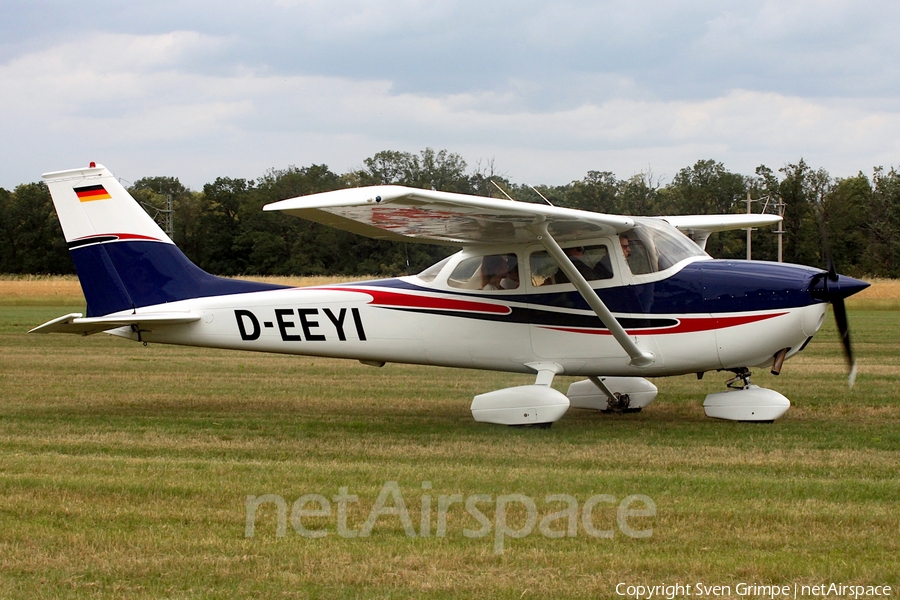 (Private) Cessna F172L Skyhawk (D-EEYI) | Photo 578934