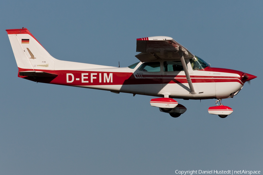 (Private) Cessna 172M Skyhawk (D-EFIM) | Photo 420475