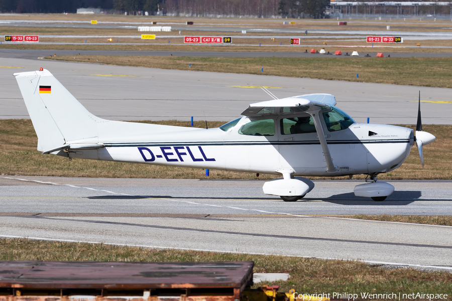 HFC Hamburg Cessna 172P Skyhawk (D-EFLL) | Photo 437541