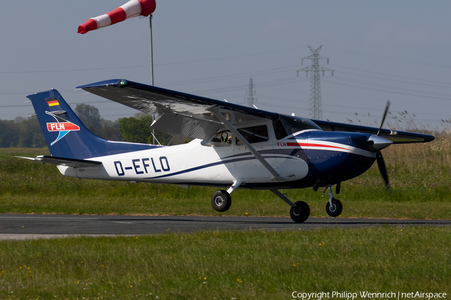 FLN - Frisia-Luftverkehr Cessna 182T Skylane (D-EFLO) | Photo 385812