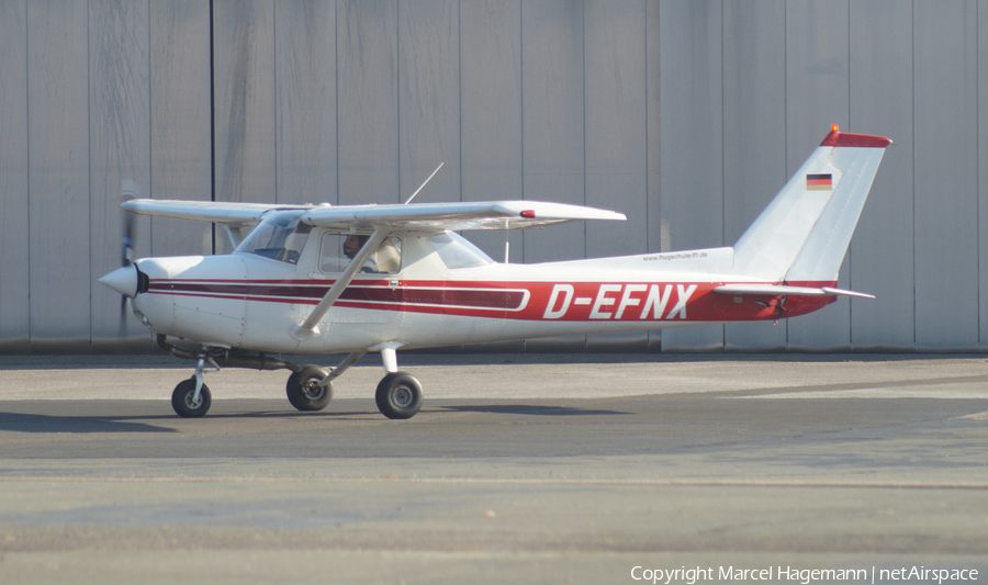 FFL Flugschule Cessna F152 II (D-EFNX) | Photo 112978