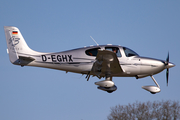 (Private) Cirrus SR22 G3 GTS (D-EGHX) at  Hamburg - Fuhlsbuettel (Helmut Schmidt), Germany