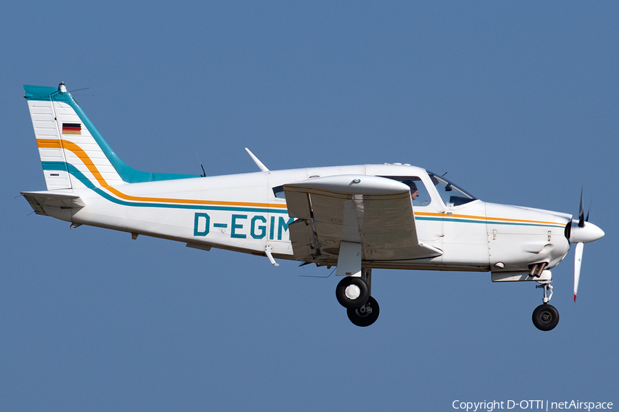 (Private) Piper PA-28R-200 Cherokee Arrow II (D-EGIM) | Photo 398212