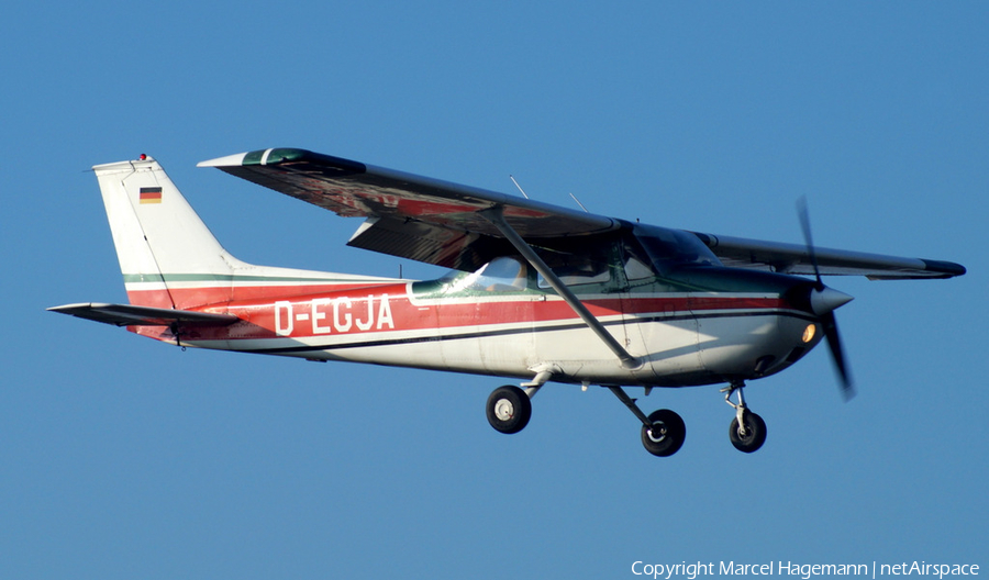 (Private) Cessna F172M Skyhawk (D-EGJA) | Photo 120561