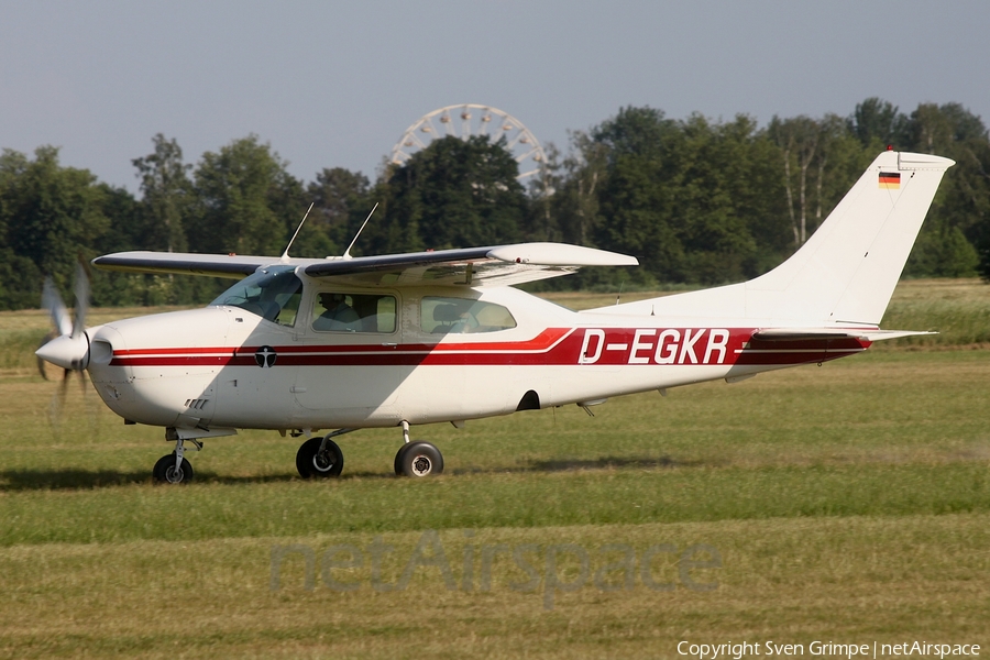 (Private) Cessna T210M Turbo Centurion II (D-EGKR) | Photo 583266