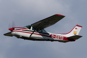 Friesenflug Cessna FR182 Skylane RG (D-EGTD) at  Hamburg - Fuhlsbuettel (Helmut Schmidt), Germany