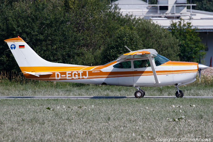 (Private) Cessna R182 Skylane RG II (D-EGTJ) | Photo 464011