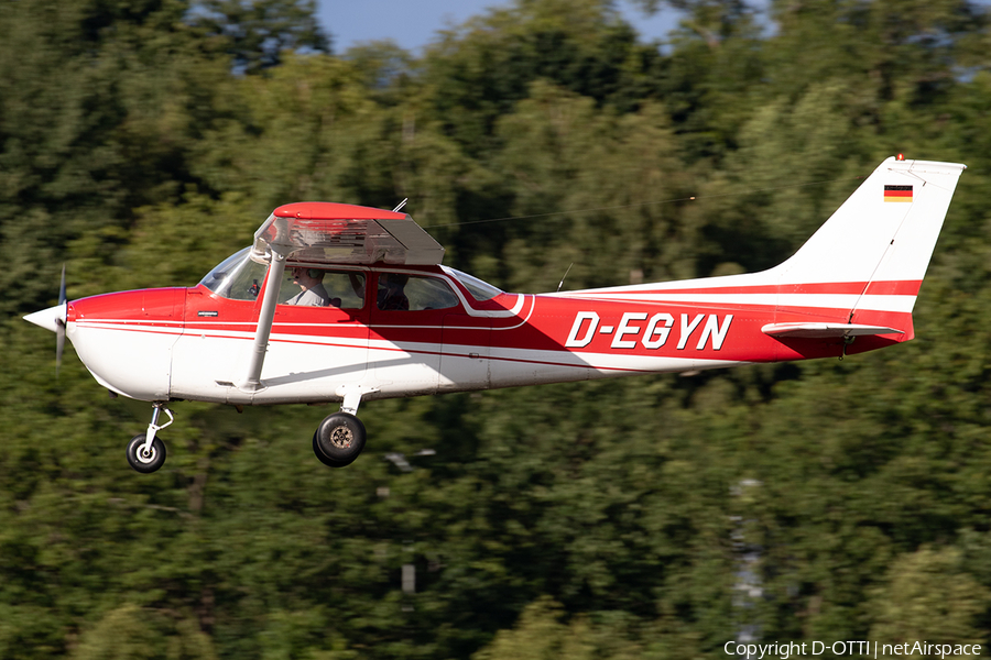 (Private) Cessna F172M Skyhawk (D-EGYN) | Photo 394347