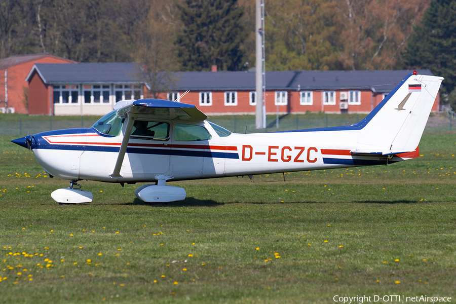 HANSEair Cessna 172P Skyhawk (D-EGZC) | Photo 313798