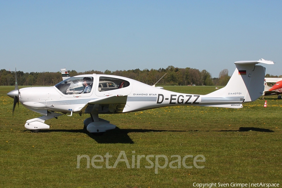 (Private) Diamond DA40TDI Diamond Star (D-EGZZ) | Photo 314966