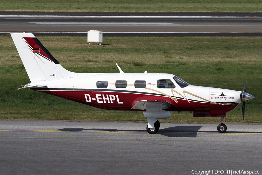 Bavaria Flight Service Piper PA-46-350P Malibu Mirage (D-EHPL) | Photo 153720