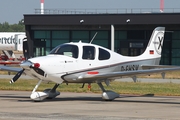 (Private) Cirrus SR22 G3 GTS X (D-EHSV) at  Hamburg - Fuhlsbuettel (Helmut Schmidt), Germany