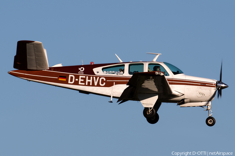 (Private) Beech V35B Bonanza (D-EHVC) | Photo 393918