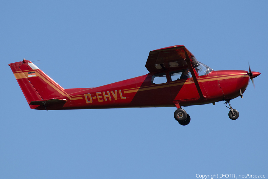 (Private) Cessna 172C Skyhawk (D-EHVL) | Photo 314649