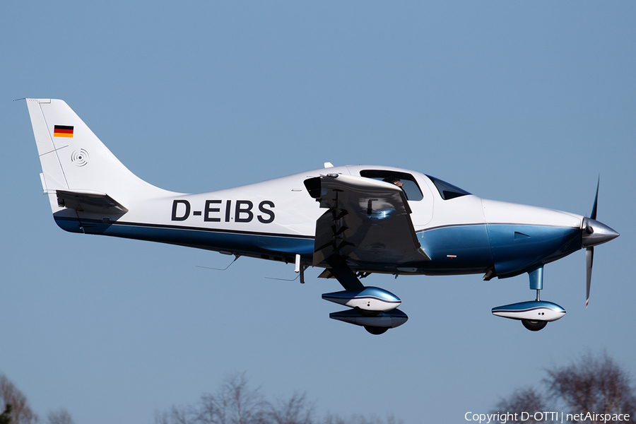 (Private) Lancair LC42-550FG Columbia 350 (D-EIBS) | Photo 498306