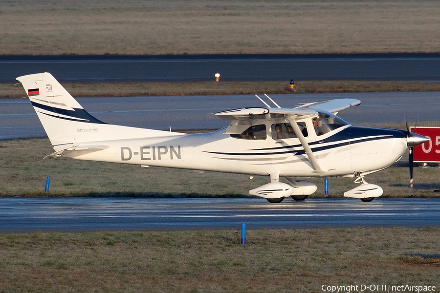 (Private) Cessna 182T Skylane (D-EIPN) | Photo 283200