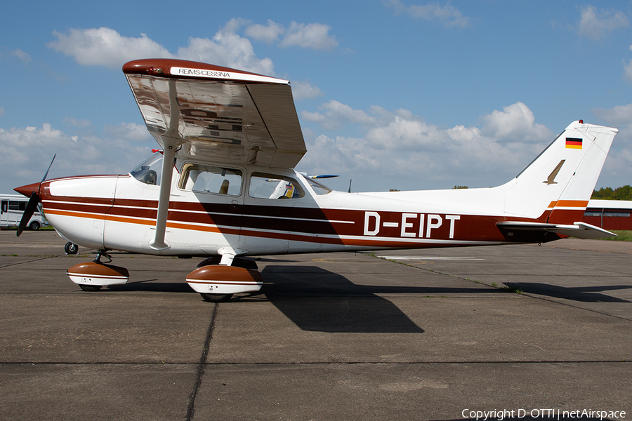 (Private) Cessna F172N Skyhawk (D-EIPT) | Photo 450588