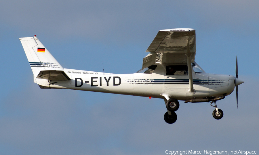 (Private) Cessna F152 II (D-EIYD) | Photo 120587