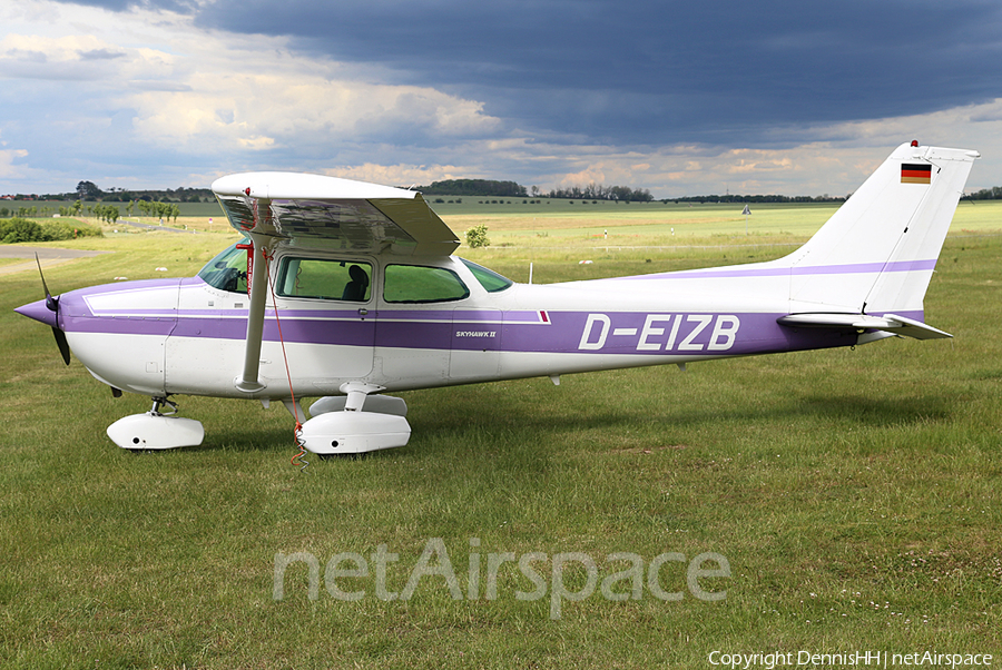 (Private) Cessna F172P Skyhawk II (D-EIZB) | Photo 511787