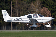 (Private) Cirrus SR22 G3 GTS (D-EJPP) at  Hamburg - Fuhlsbuettel (Helmut Schmidt), Germany