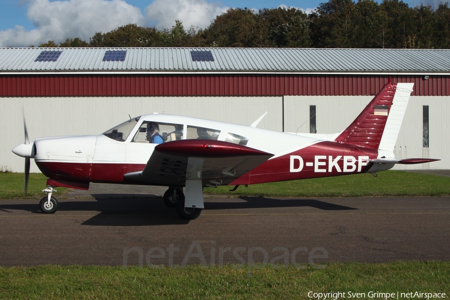 (Private) Piper PA-28R-200 Cherokee Arrow II (D-EKBF) | Photo 530460