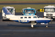 Motorflugschule Egelsbach Piper PA-46-350P Malibu Mirage (D-EKGK) at  Hamburg - Fuhlsbuettel (Helmut Schmidt), Germany