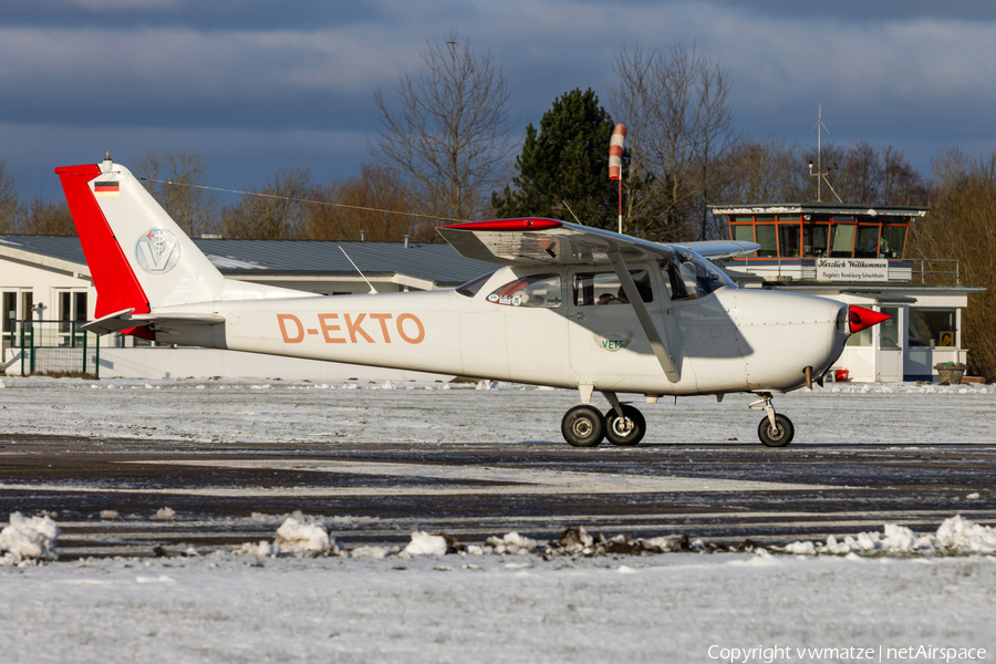 (Private) Cessna F172G Skyhawk (D-EKTO) | Photo 606225