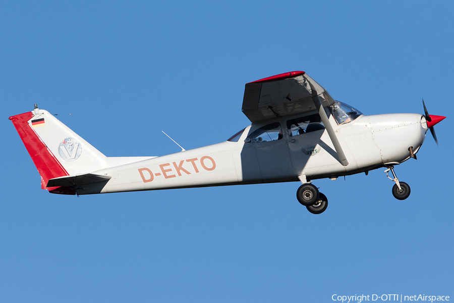 (Private) Cessna F172G Skyhawk (D-EKTO) | Photo 655418