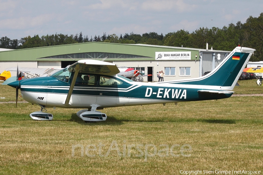(Private) Cessna F182P Skylane (D-EKWA) | Photo 332849