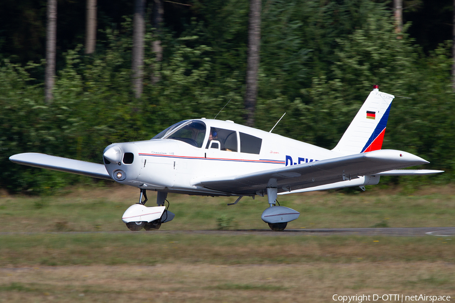 (Private) Piper PA-28-140 Cherokee (D-EKZO) | Photo 393011