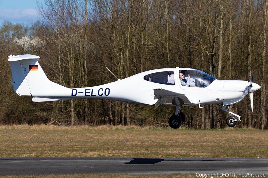Flugschule Hamburg Diamond DA40 Diamond Star (D-ELCO) | Photo 674797