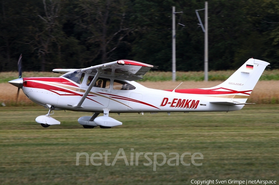 (Private) Cessna 182T Skylane (D-EMKM) | Photo 469017